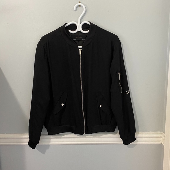 Bomber - Picture 1 of 1